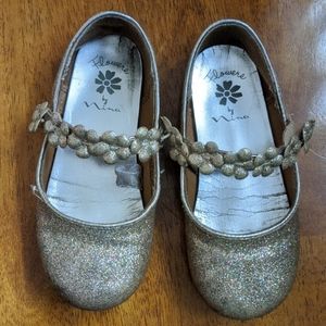 Size 10 gold glitter dress shoes BUNDLE TO SAVE!